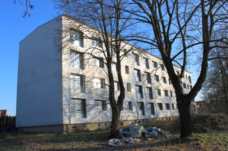 Mehrfamilienhaus in Woldegker Chaussee 18-20, 17094 Cölpin - Bild 2