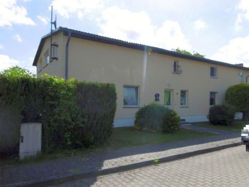 Mehrfamilienhaus in Trostfelde 6, 17087 Altentreptow OT Trostfelde - Bild 2
