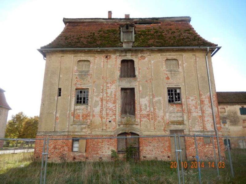 Mehrfamilienhaus in Dorfstraße 18, 17139 Faulenrost - Bild 2