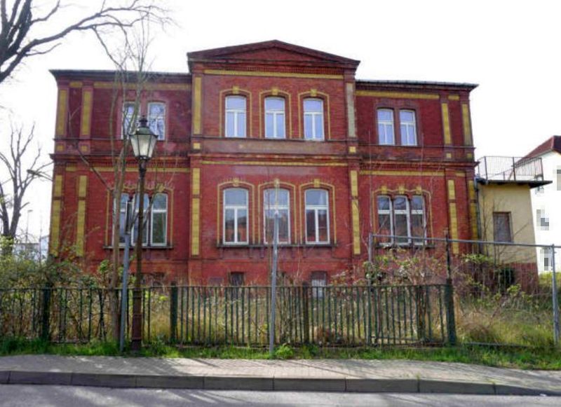 Wohnen/Gewerbe in Bürgermeister-Tretow-Straße 13, 17139 Malchin - Bild 3