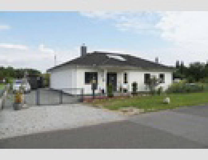 mecklenburg-vorpommern 622 K 14/25 An de Bäk 3, 17192 Peenehagen OT Alt Schönau 4