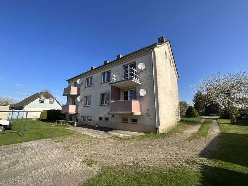 3- bis 4,5-Zimmer-Wohnung in An de Seen 7, 18190 Sanitz bei Rostock