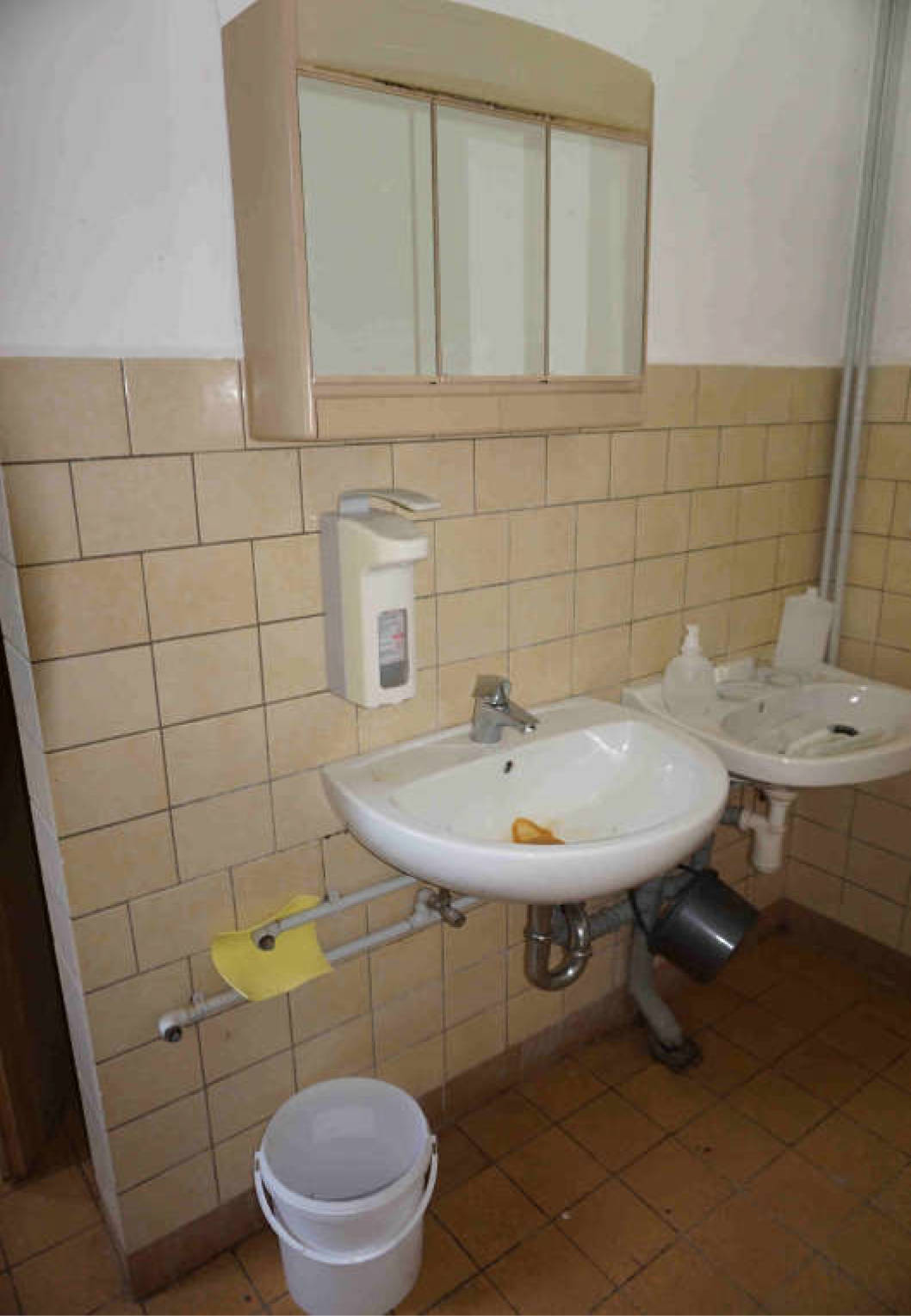 mecklenburg-vorpommern 703 K 80/22 Bahnhofstraße 2, 18317 Saal 18