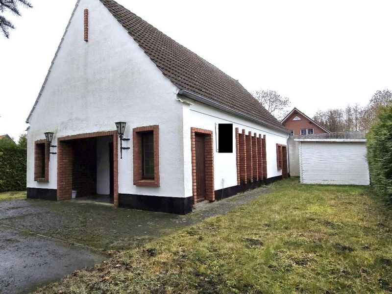 mecklenburg-vorpommern 822 K 14/25 Friedhofsweg 1e, 18276 Lüssow 1