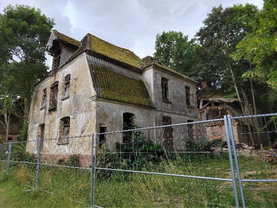 Grundstück in Am Anger (ohne Hausnummer), 17158 Groß Markow