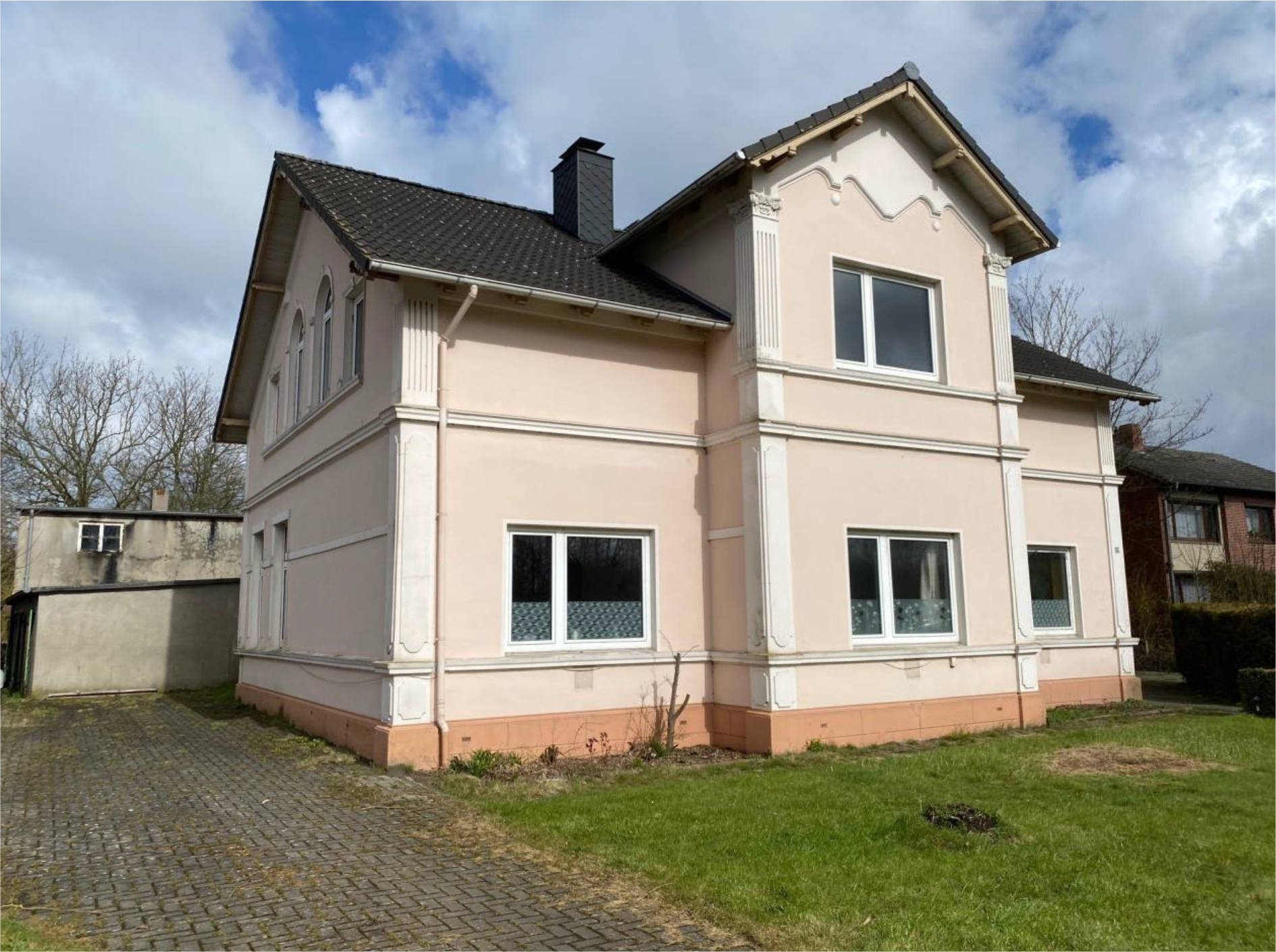 Mehrfamilienhaus, Mehrfamilienhaus in Lange Straße 84, 26954 Nordenham, Blexen - Bild 2
