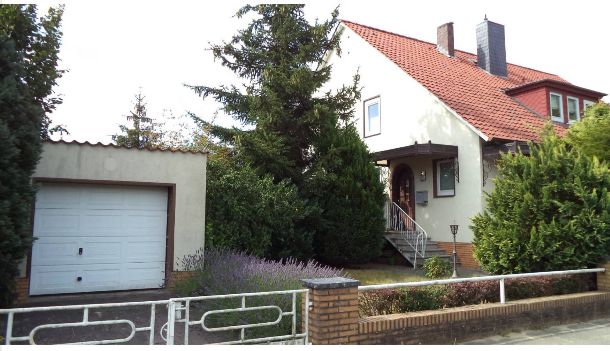 Zweifamilienhaus in Kattenhagen 23, 31224 Peine