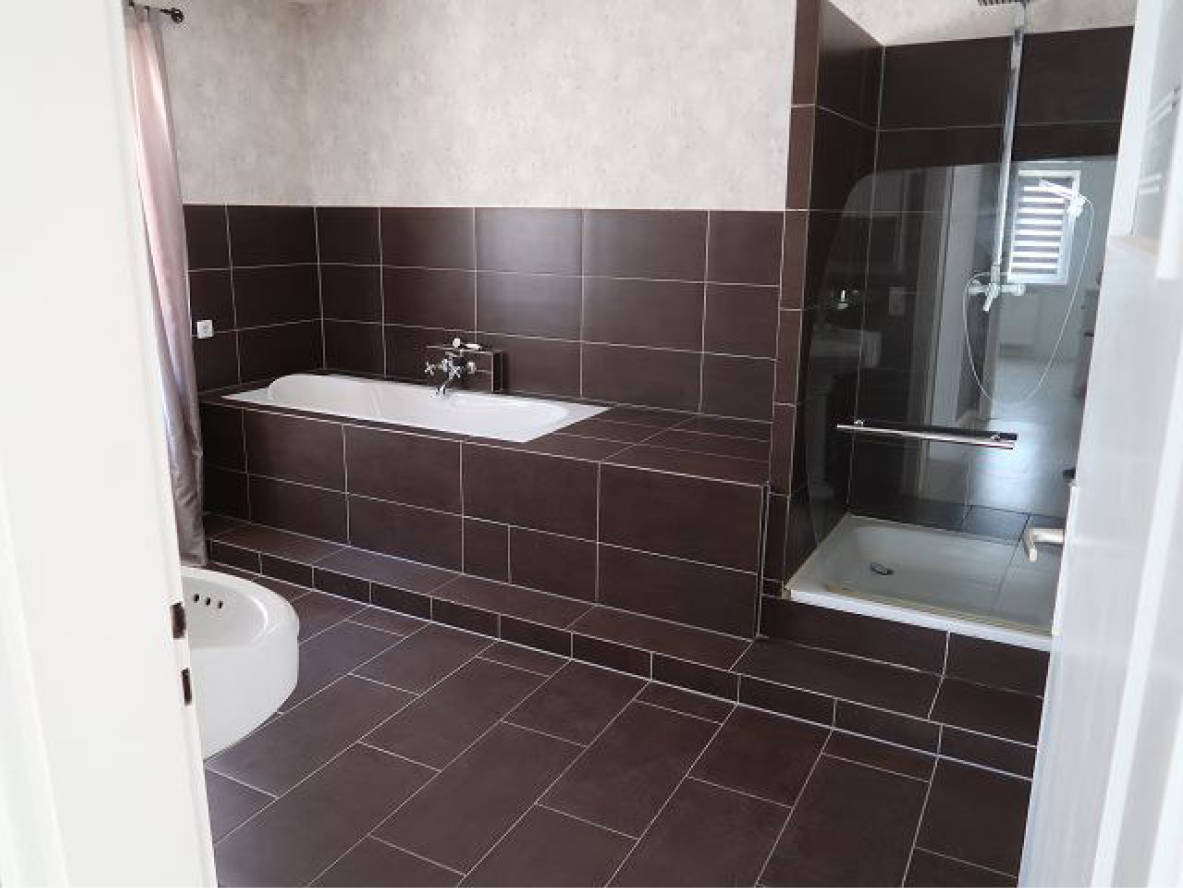 Doppelhaushälfte, Flachdachgebäude in Gröpern 11, Schützenwall 33, 38350 Helmstedt - Bild 2