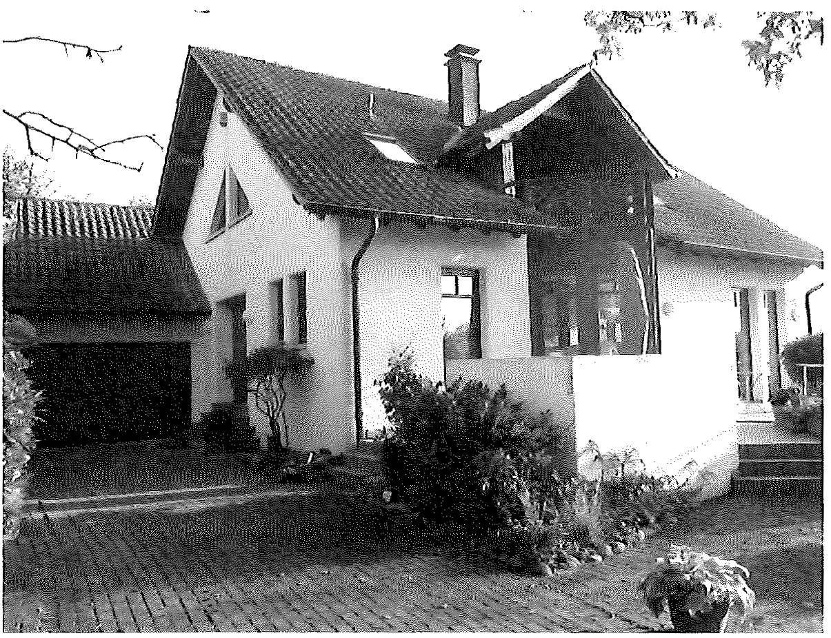 Einfamilienhaus in Brüder-Grimm-Weg 1 A, 37603 Holzminden