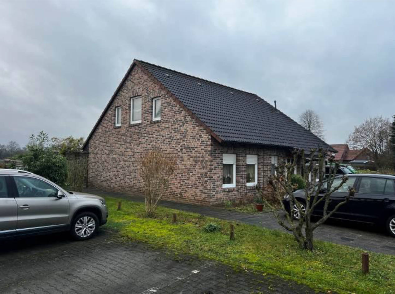 Einfamilienhaus in Im Emstal 8, 26892 Heede