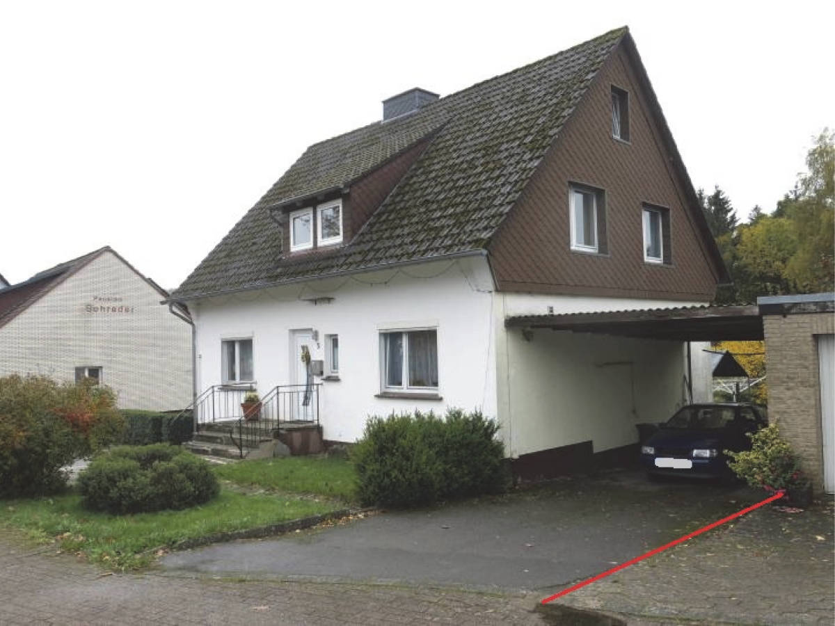 Einfamilienhaus in Holzmindener Straße 5, 37603 Holzminden, Silberborn