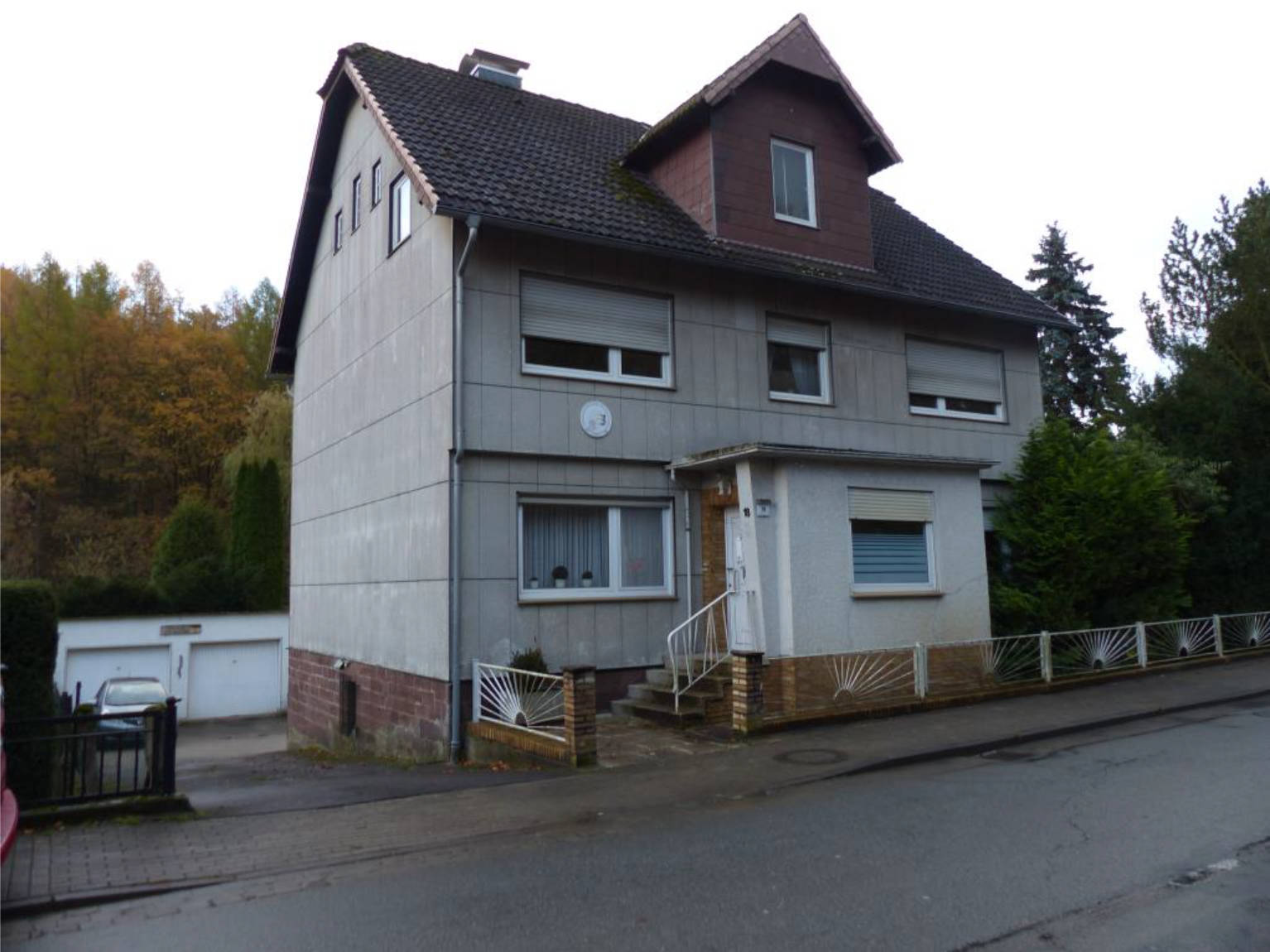 Einfamilienhaus in Grüne Allee 18, 37627 Lenne