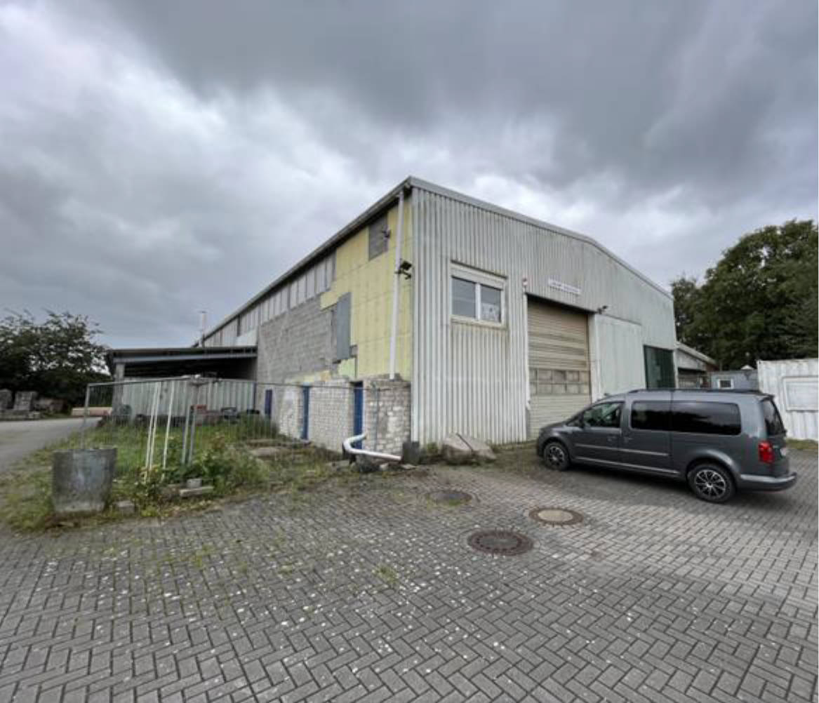 Sonstiges in Erikaweg 4, 27619 Schiffdorf, Spaden - Bild 2