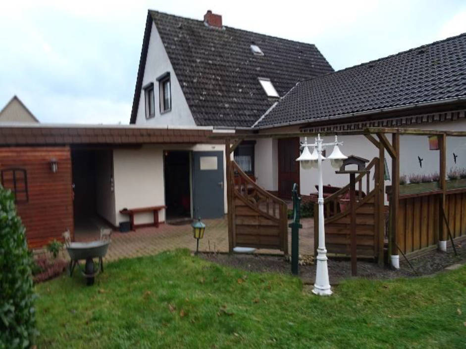 Einfamilienhaus, Wohnhaus mit Anbau und Nebengebäude in Albrecht-Dürer-Straße 20, 27793 Wildeshausen - Bild 3