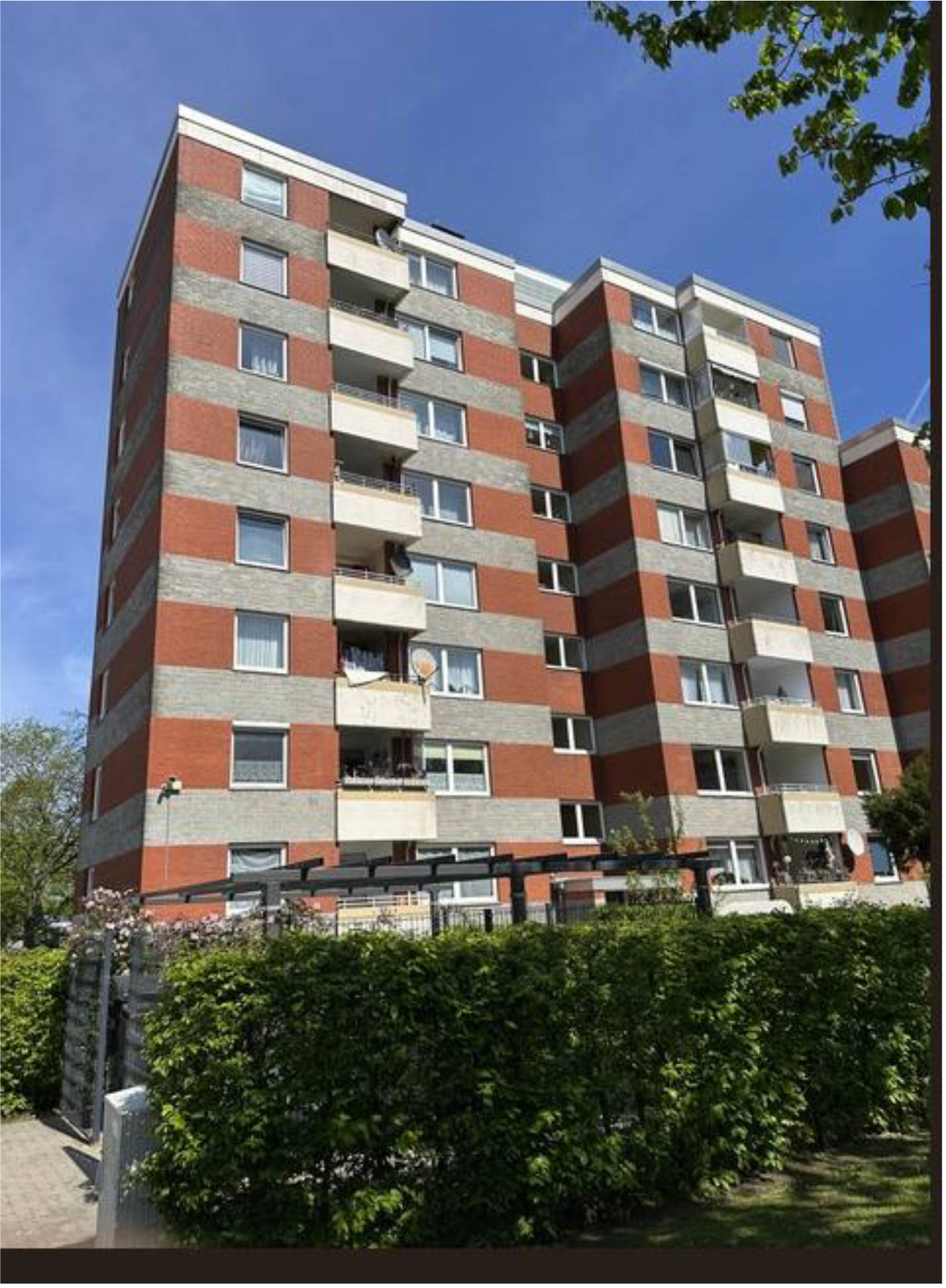 Eigentumswohnung (3 bis 4 Zimmer) in Wilhem-Leuschner-Str. 1, 26725 Emden