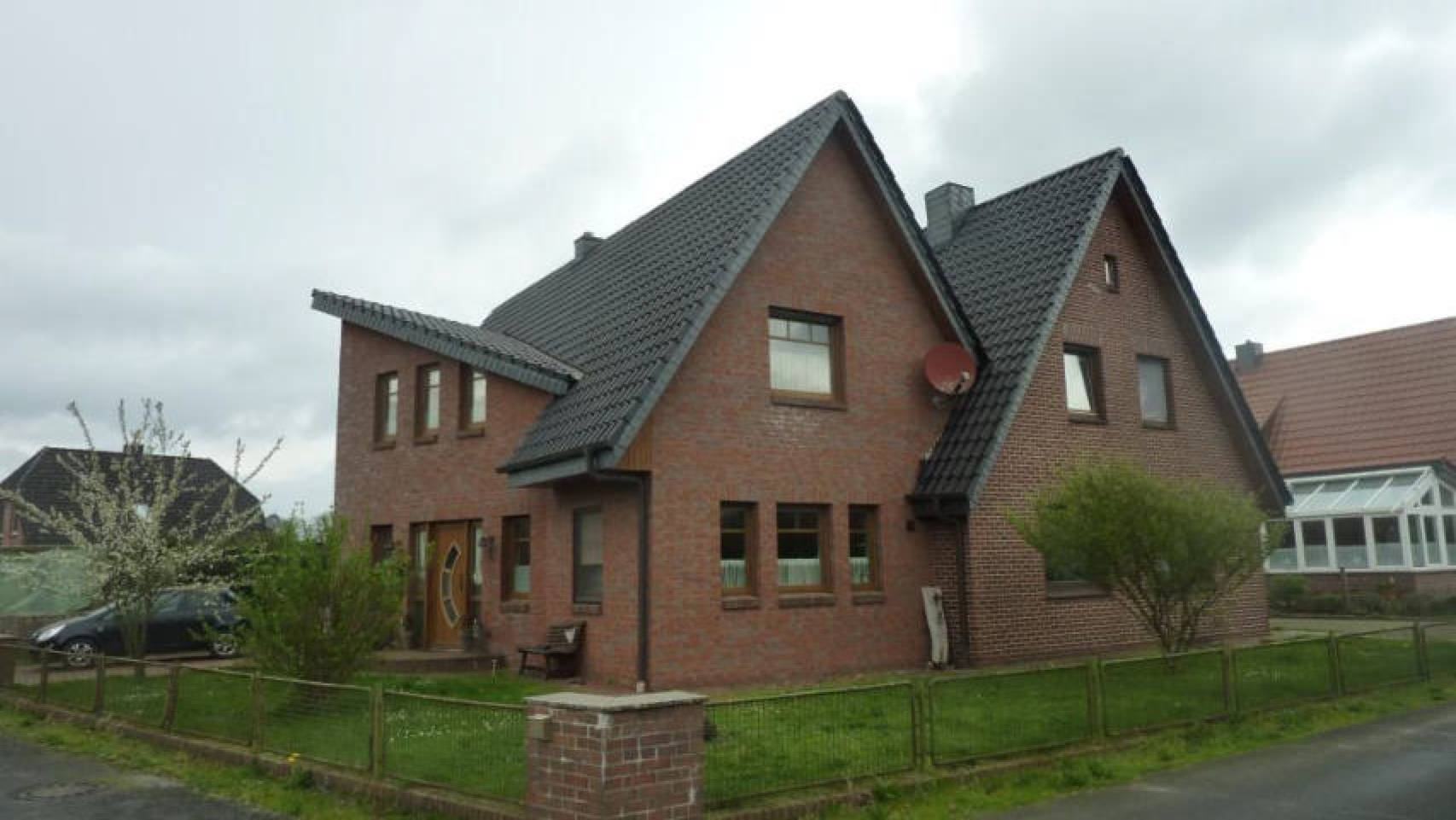 Wohn-/Geschäftshaus in Am Sportplatz 4 und 4 A, 27432 Oerel, Barchel - Bild 2