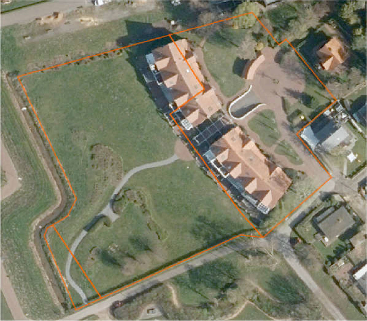 niedersachsen 0014 K 0002/2024 Arnings Patt 14 A, 14 B, 14 C, 14 D, 49459 Lembruch 19