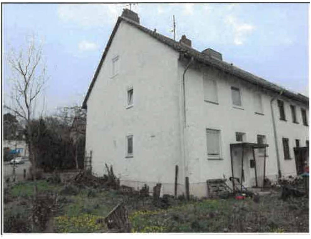 Zweifamilienhaus in Reichenberger Ring  41, 38440 Wolfsburg