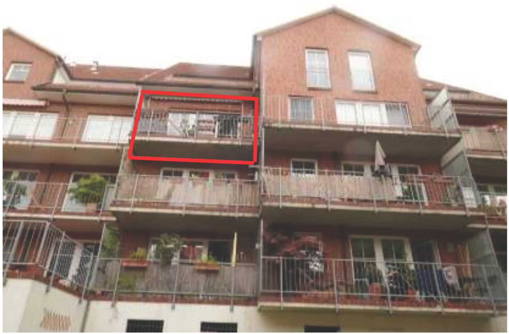 Eigentumswohnung (1 bis 2 Zimmer), Eigentumswohnung mit Abstellraum und Stellplatz in Tiefgarage in Hindenburgstraße 84, 21335 Lüneburg - Bild 2