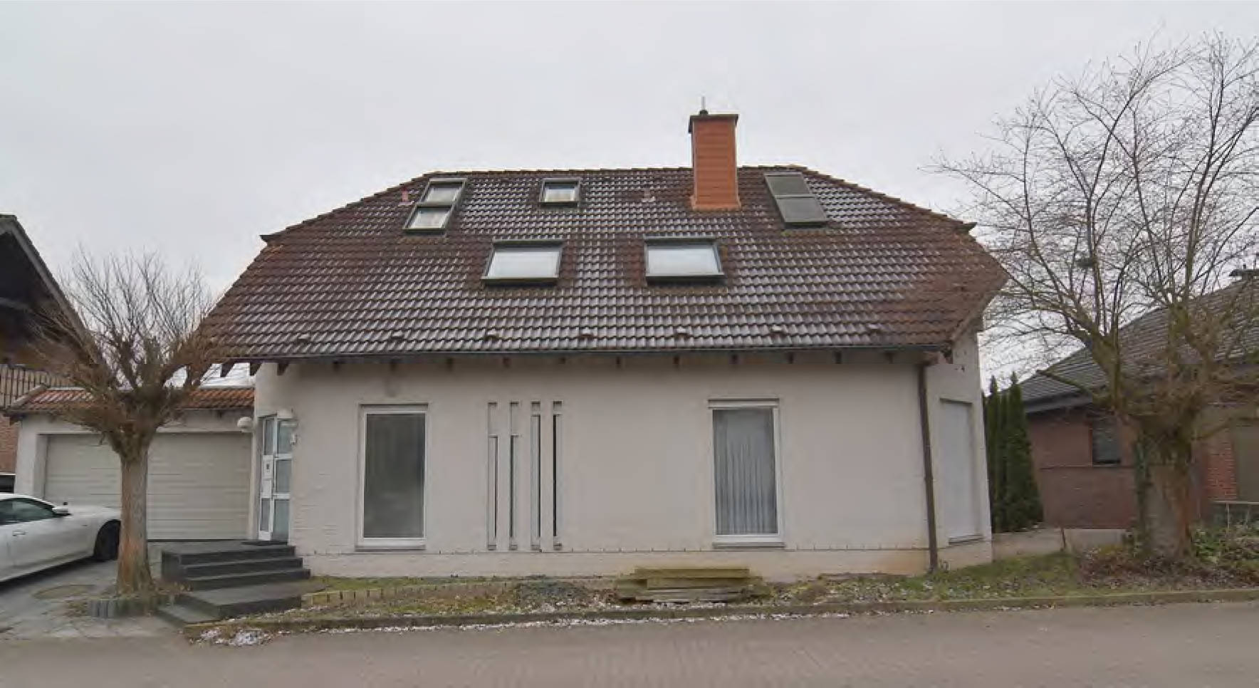 Einfamilienhaus, Garage in Altes Dorf 4, 31157 Sarstedt