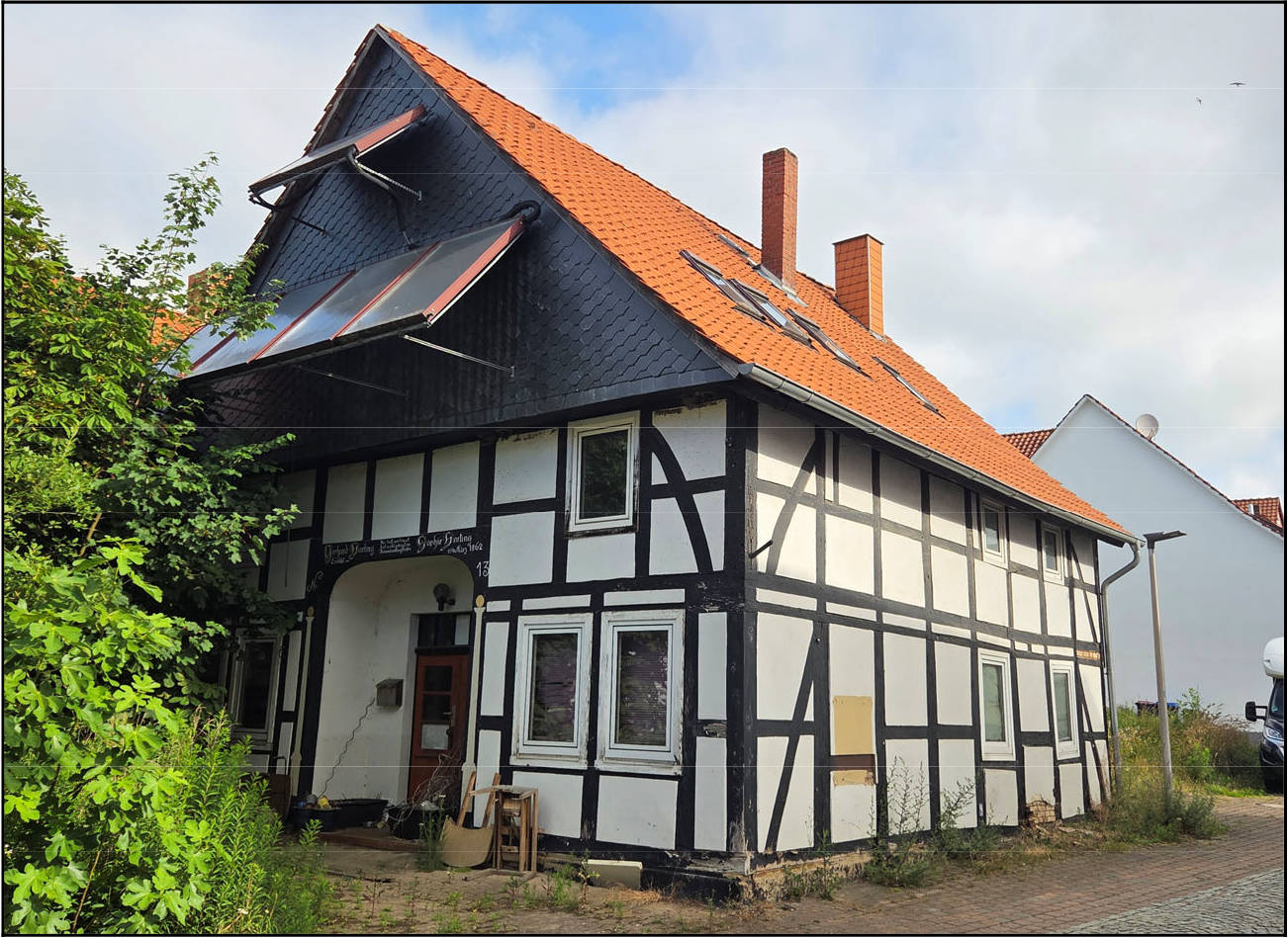 Einfamilienhaus in In der Rehre 13, 31840 Hessisch Oldendorf, Welsede