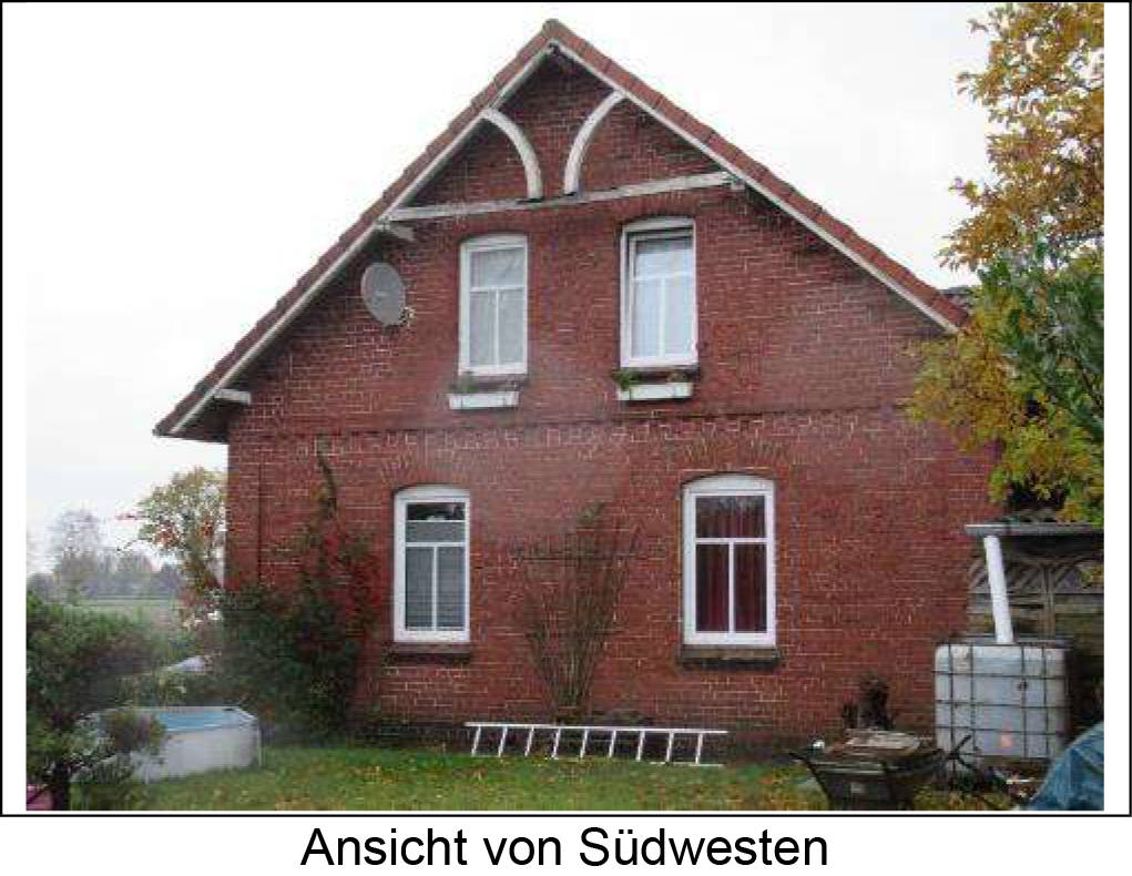 Einfamilienhaus mit Nebengebäude in Friedeburger Straße 17, 26446 Friedeburg, Etzel