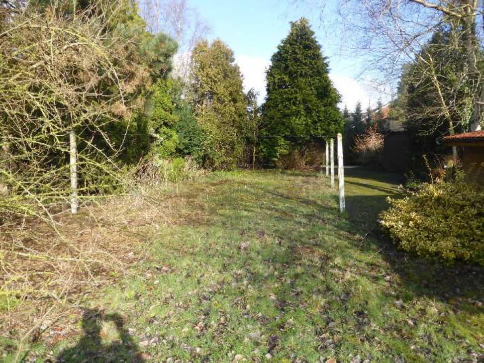 Einfamilienhaus, unbebautes Grundstück in Im Düneneck 23, 26556 Westerholt, Willmsfeld