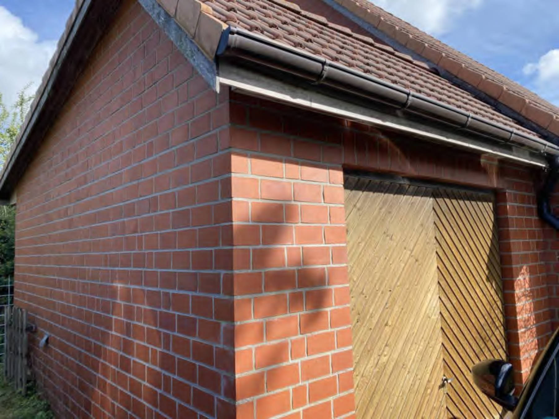 Wohnhaus mit massivem Nebengebäude (Garage) in Mühlenstraße 37, 26409 Wittmund - Bild 2