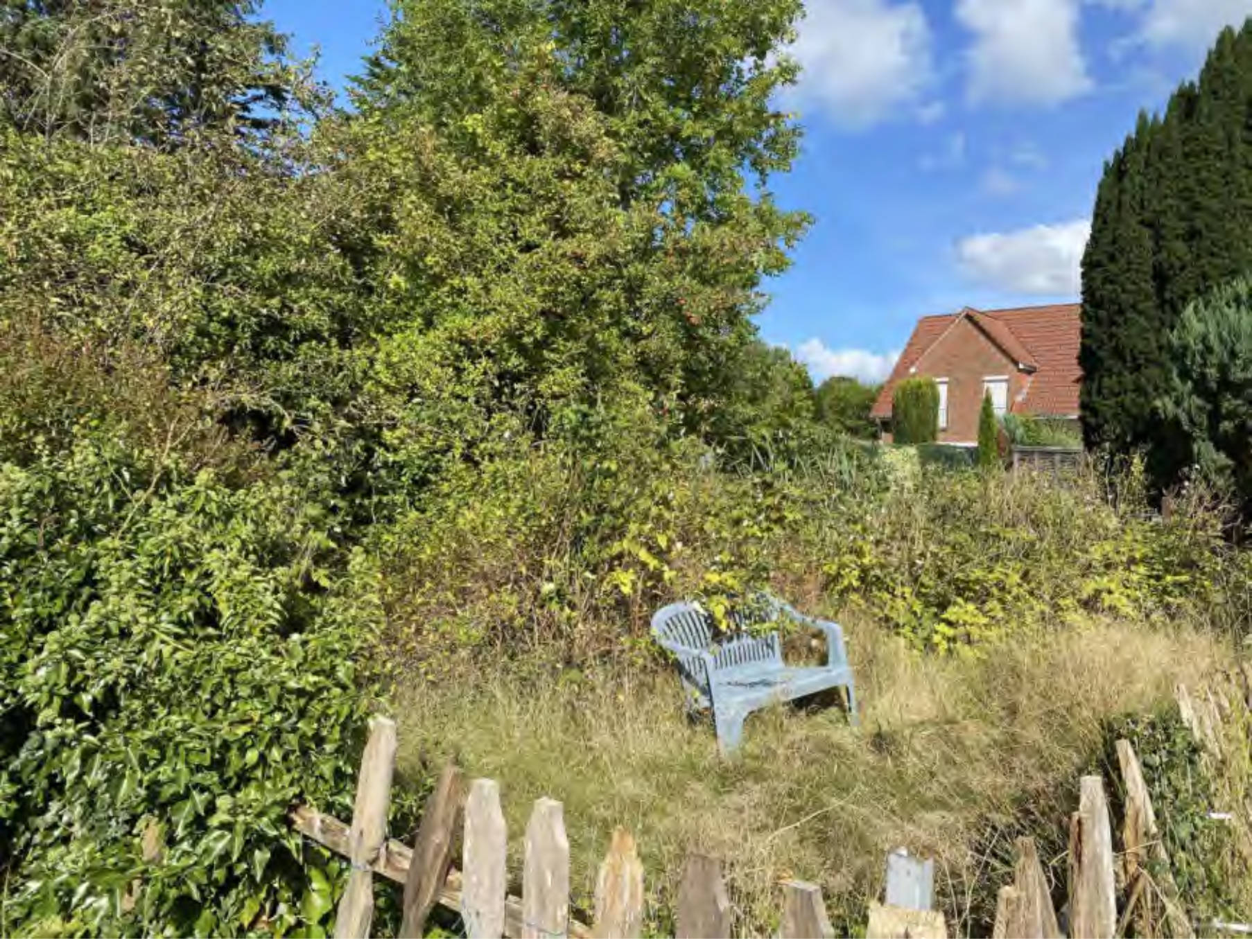 Wohnhaus mit massivem Nebengebäude (Garage) in Mühlenstraße 37, 26409 Wittmund