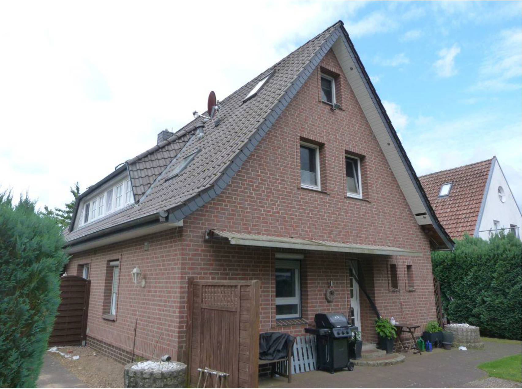 Zweifamilienhaus in Sackstraße  3, 28844 Weyhe, Erichshof/Angelse
