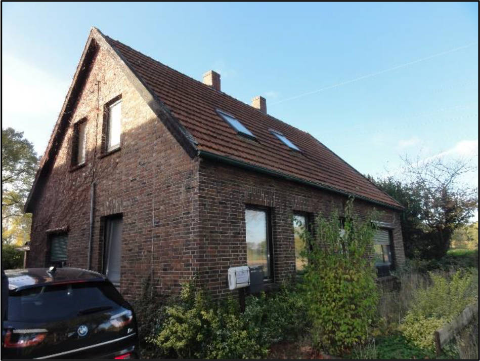 Einfamilienhaus, Gebäude und Freifläche in Ammerländer Straße 15, 26203 Wardenburg, Oberlethe - Bild 2