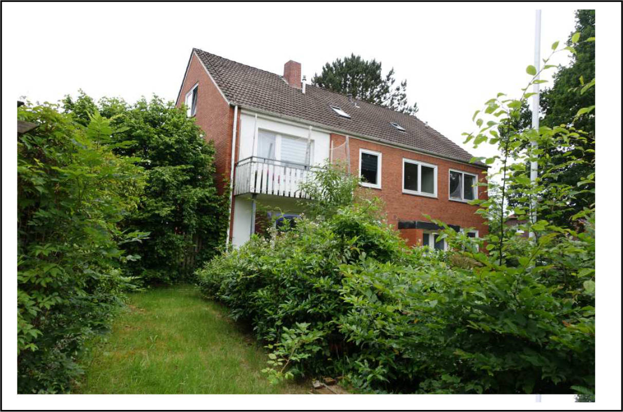 Einfamilienhaus, Gebäude- und Freifläche in August-Hinrichs-Straße 10, 26160 Bad Zwischenahn
