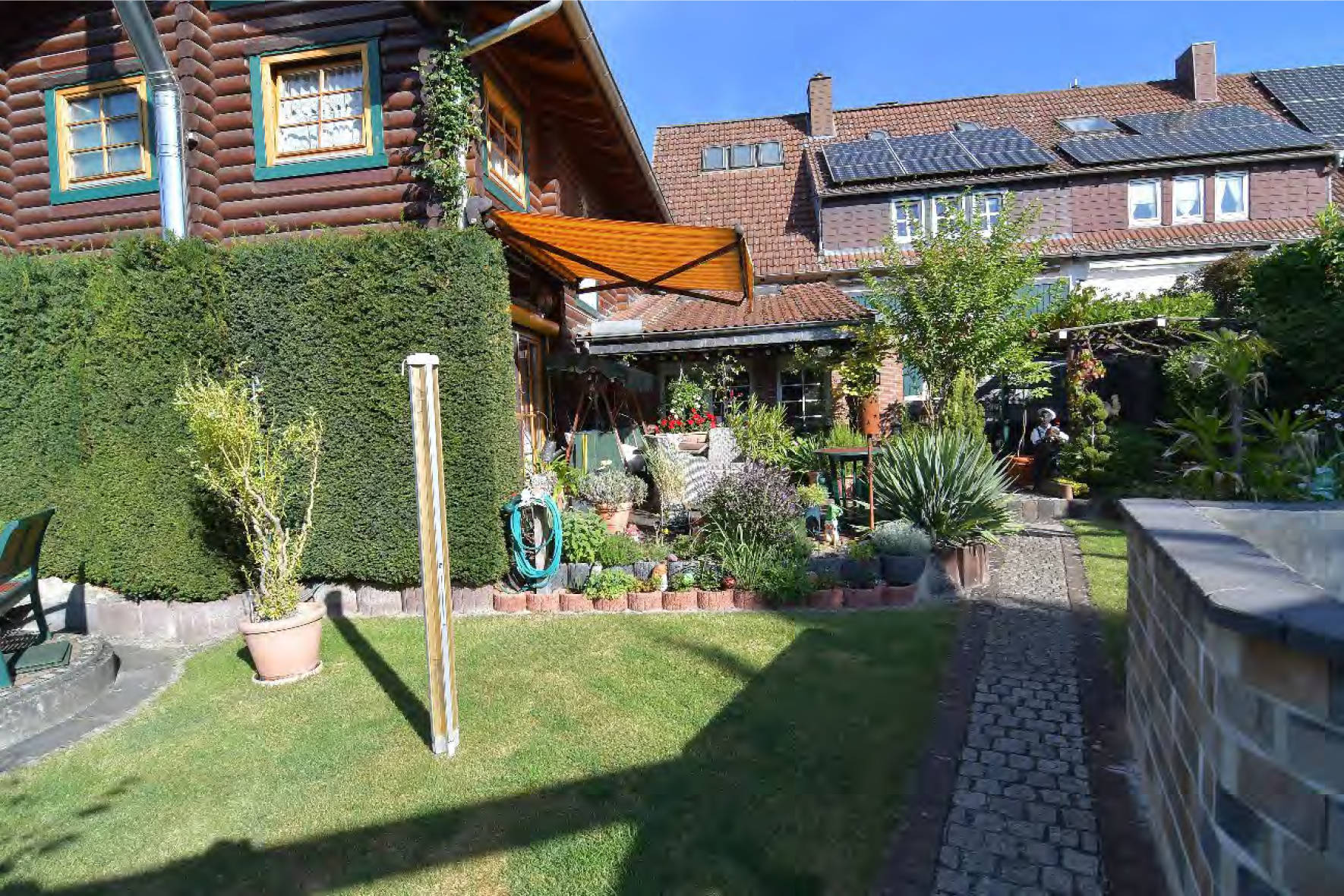 Zweifamilienhaus, Doppelhaushälfte, Einfamilienhaus in Deisterblick 5, 30880 Laatzen - Bild 2