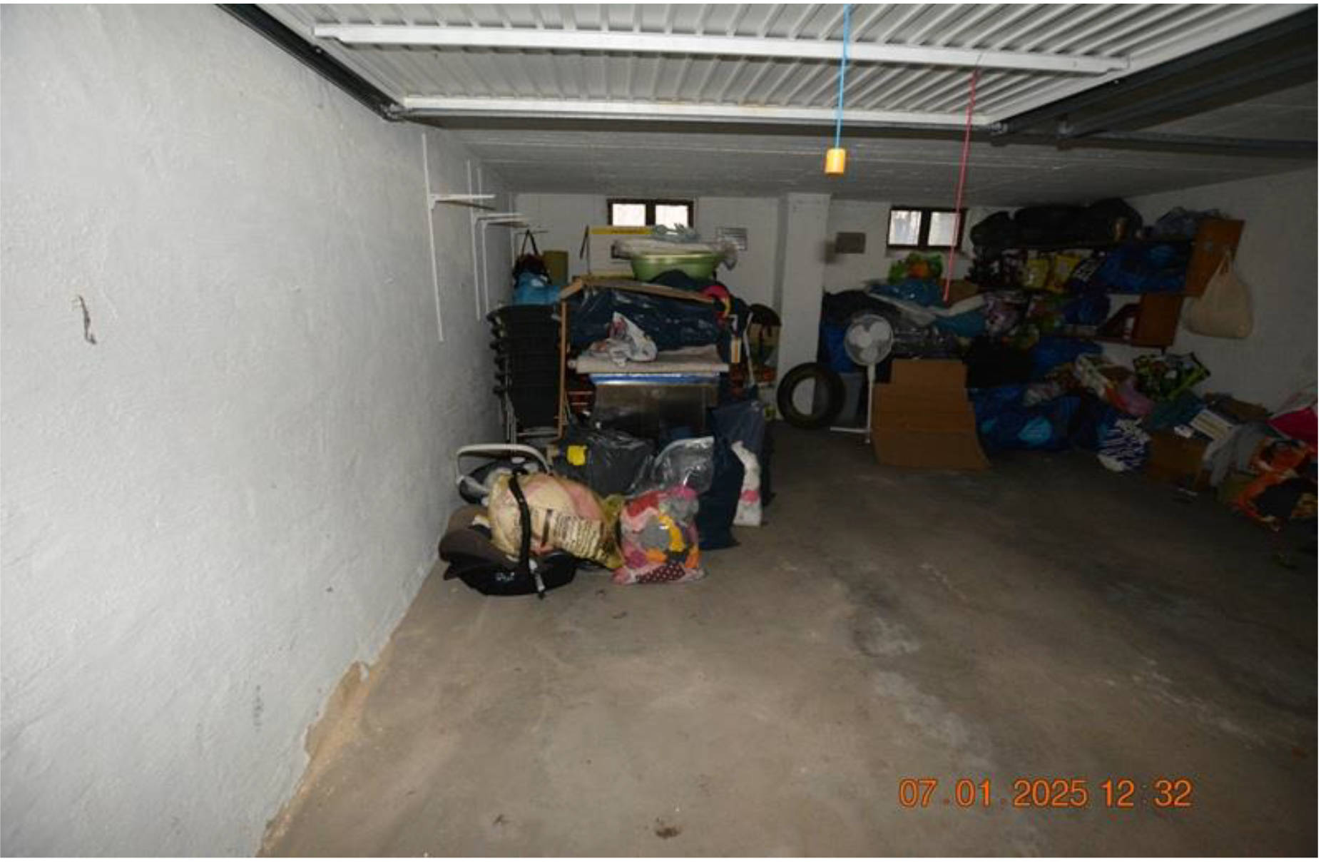 Garage, Kfz-Stellplatz, Kfz-Stellplatz (Tiefgarage) in Hurlebuschweg 3, 30453 Hannover
