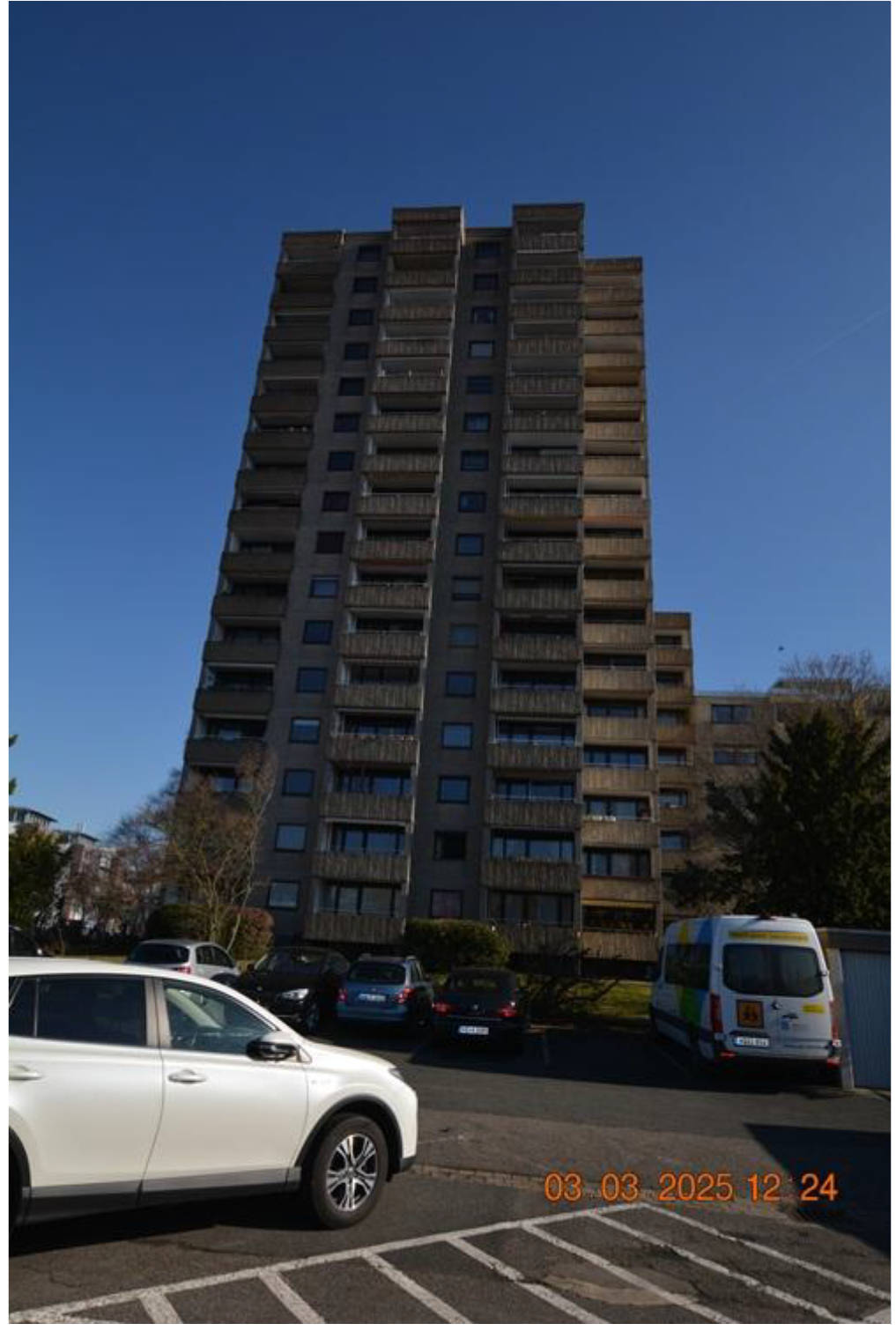 Eigentumswohnung (3 bis 4 Zimmer) in Würzburger Straße 14 , 30880 Laatzen - Bild 2