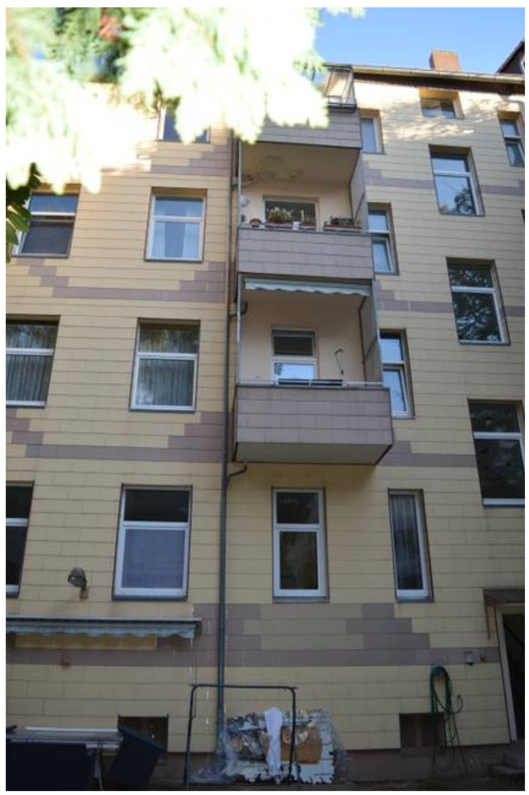 Eigentumswohnung (3 bis 4 Zimmer) in Lister Kirchweg 24, 30163 Hannover