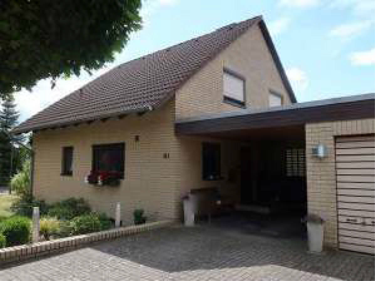 Einfamilienhaus in Konrad-Adenauer-Ring 21, 38159 Vechelde - Bild 2