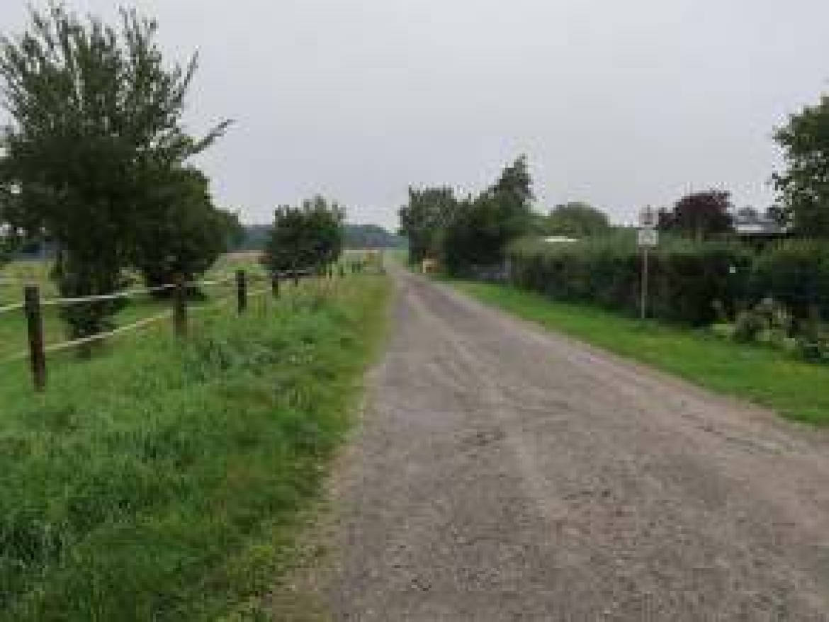 niedersachsen 8 K 7/23 Ulmenweg 10, 38154 Königslutter am Elm 6