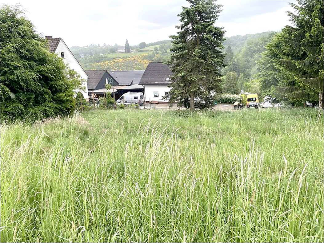 Baugrundstück in Dorfstraße (30), 51580 Reichshof, Allinghausen