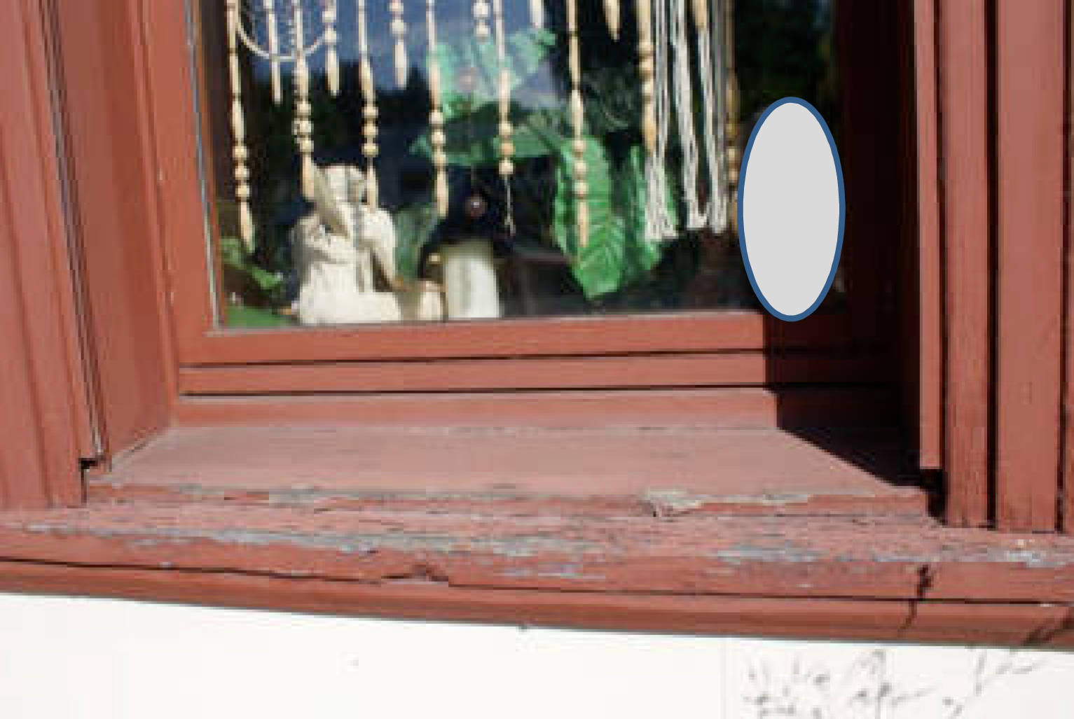 Kfz-Stellplatz, Einfamilienhaus, kleines altes Wohnhaus (ehem. Stall) auf kleinem Grundstück in mäßigem Zustand ohne Innenbesichtigung in Brölstraße 67, 51545 Waldbröl - Bild 5
