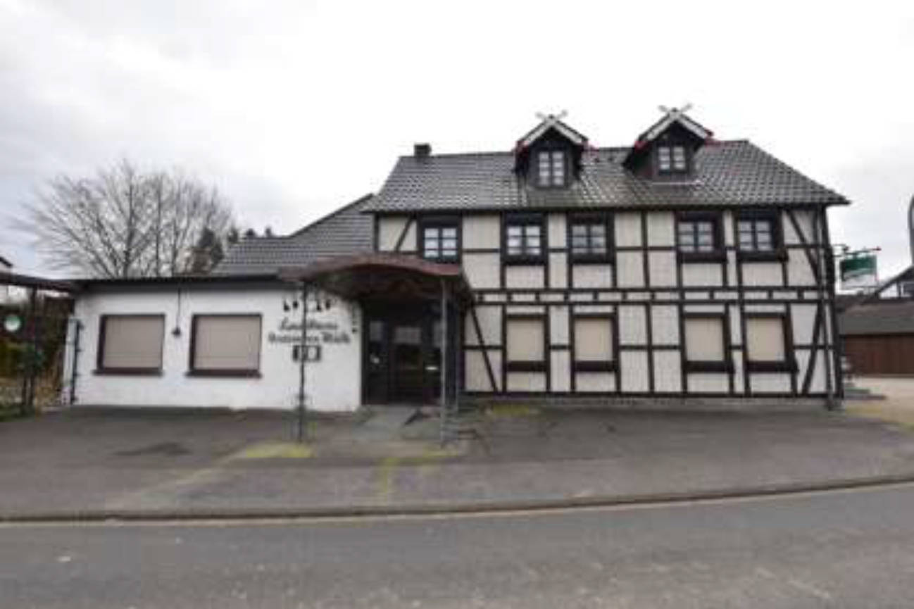 Garage, Gewerbeeinheit (z.B. Laden, Büro), Eigentumswohnung (ab 5 Zimmer), Sondereigentum Nr. 1 0002 K 0021-2021 Massener Heide 16, 59427 Unna