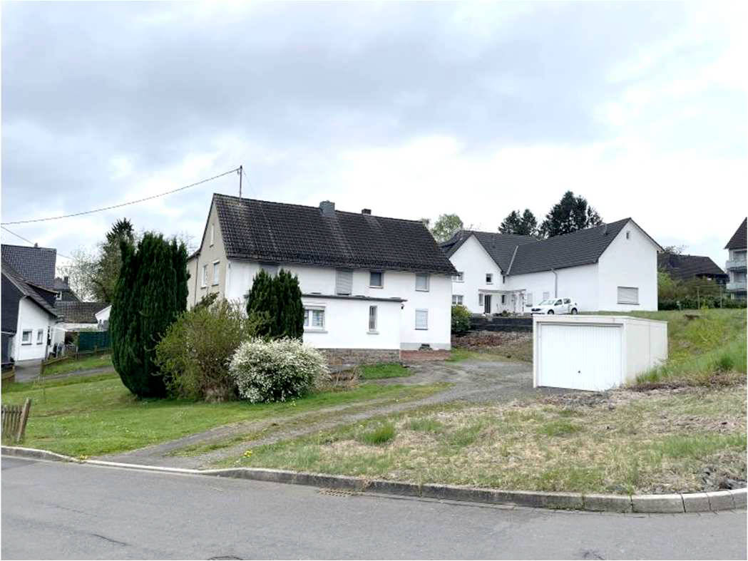 Garage, Doppelhaushälfte, 2 Doppelhaushälften und 1 PKW-Garage in Kalkberg 10 und 12, 51545 Waldbröl - Bild 5