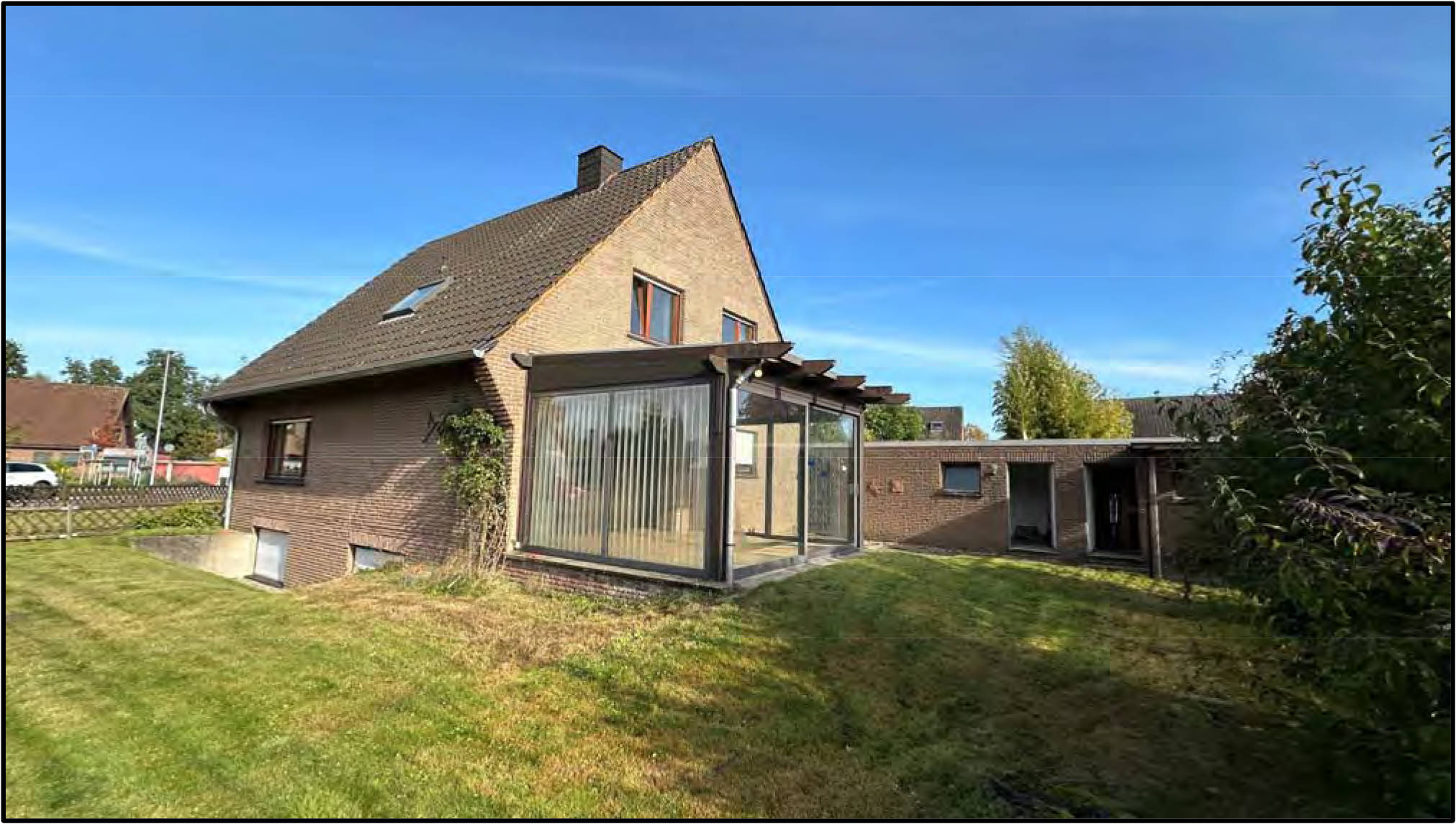 Garage, Einfamilienhaus, nebst Einliegerwohnung in Heinrich-Lensing-Straße 29, 46509 Xanten - Bild 2