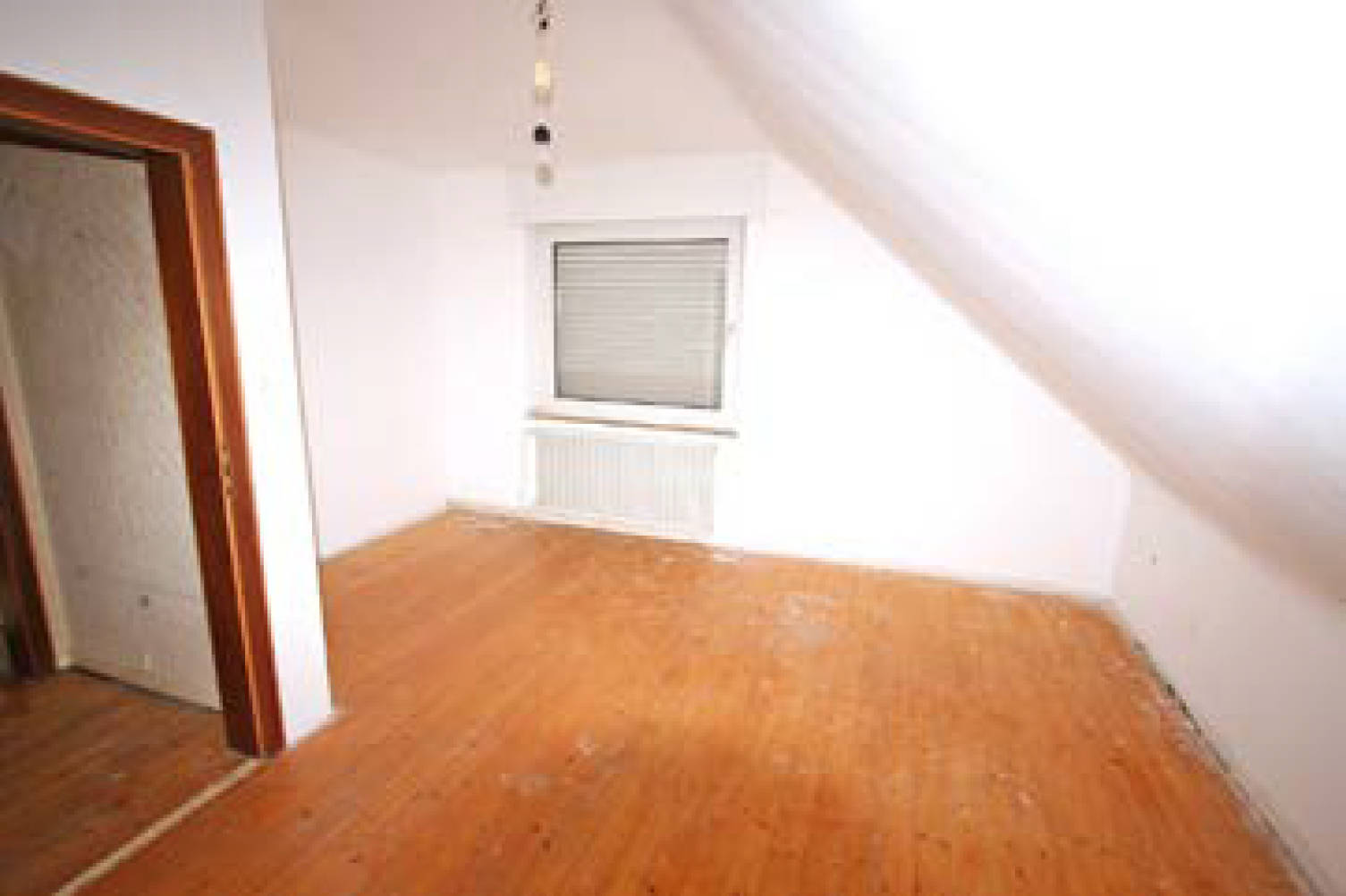 Garage, Einfamilienhaus, Doppelhaushälfte in Auf der Heide 42, 42A, 41812 Erkelenz, Granterath - Bild 5