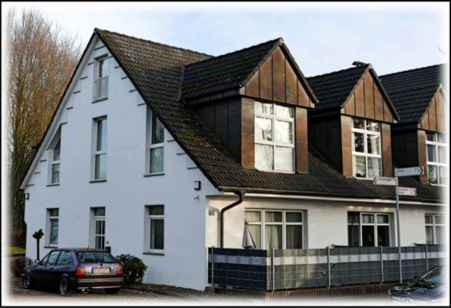 Kfz-Stellplatz, Eigentumswohnung (1 bis 2 Zimmer) in Bergkirchener Str. 259, 32549 Bad Oeynhausen, Wulferdingsen - Bild 2