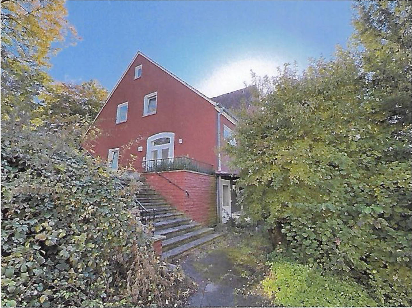 Kfz-Stellplatz, Eigentumswohnung nebst Kellerraum in Bergkirchener Straße 250, 252, 32549 Bad Oeynhausen