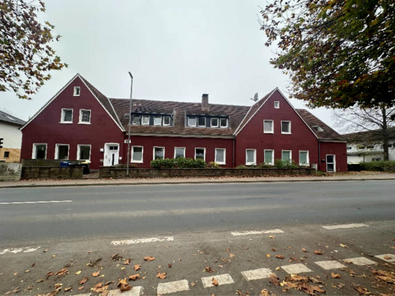 Kfz-Stellplatz, Eigentumswohnung (3 bis 4 Zimmer), Kellerraum in Bergkirchener Straße 250, 252, 32549 Bad Oeynhausen, Bad Oeynhausen