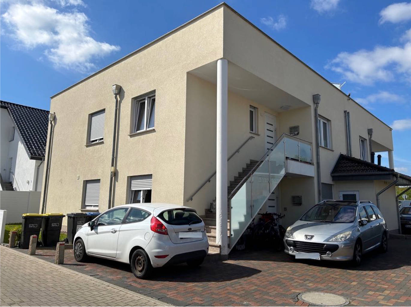 Zweifamilienhaus, 2-geschossige Doppelhaushälfte mit zwei Wohnungen in Wilhelm-Uhe-Straße 36, 32547 Bad Oeynhausen - Bild 4