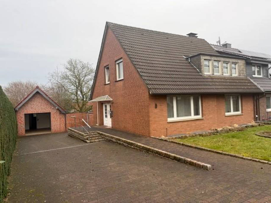 Garage, Einfamilienhaus, Doppelhaushälfte 0004 K 0007-2025 Kampstraße 14, 48734 Reken