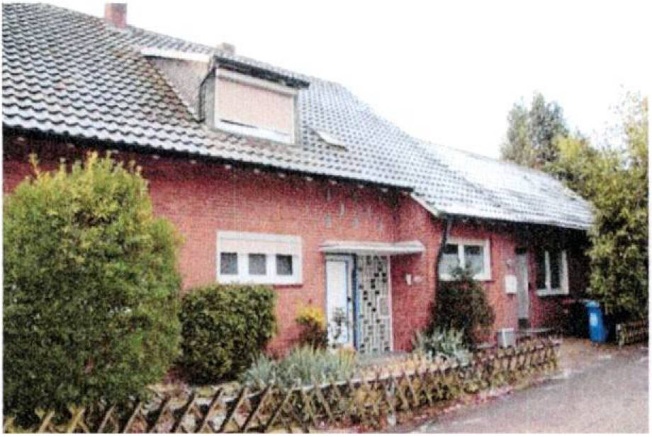 Garage, Dreifamilienhaus in Feldstiege 45, 46325 Borken